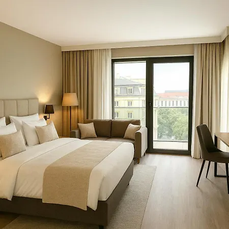 Hotel apartamentowy Opera 3*